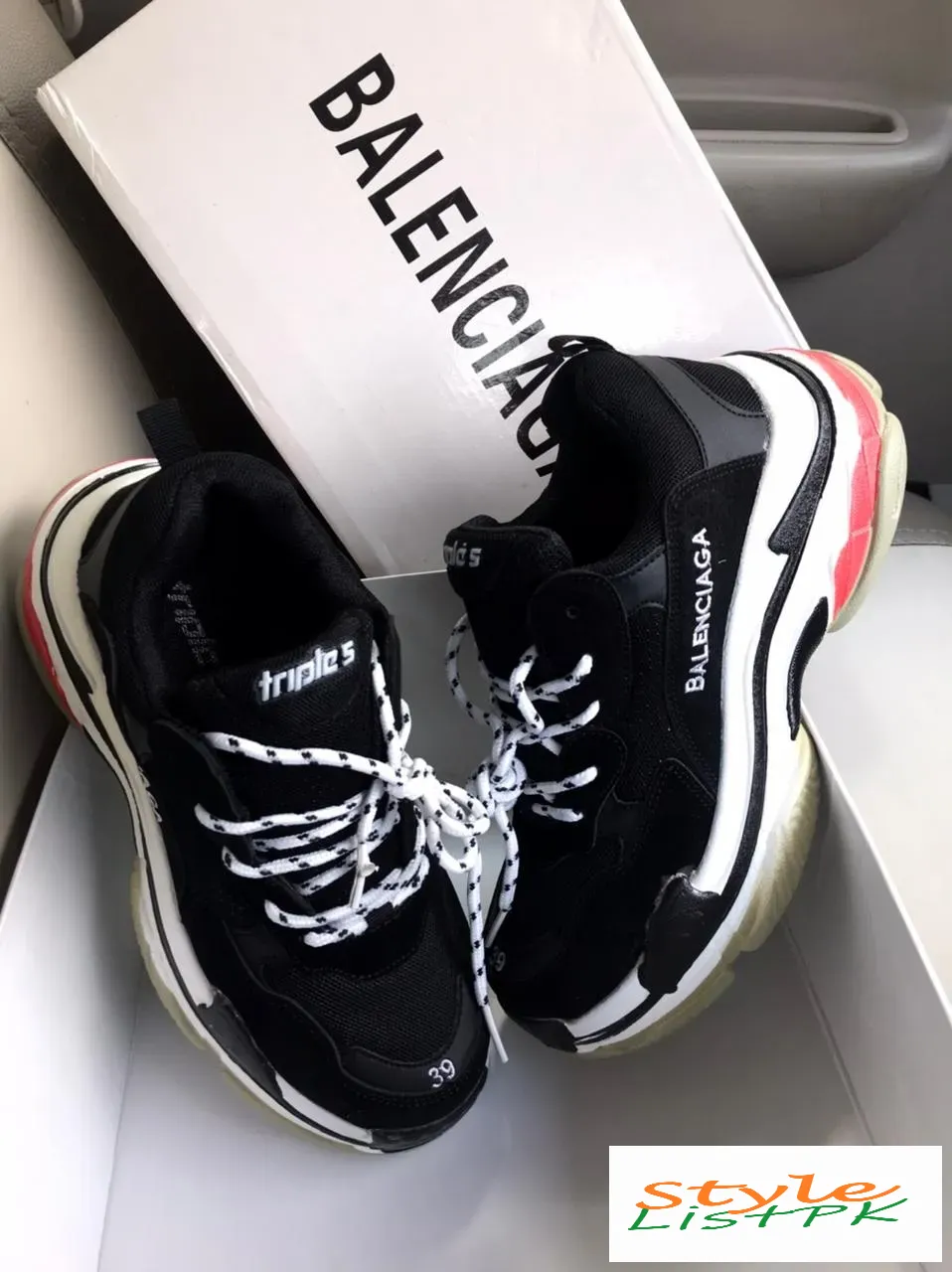 Balenciaga  Shoes 