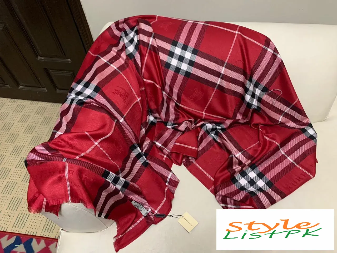 Burberry Stole