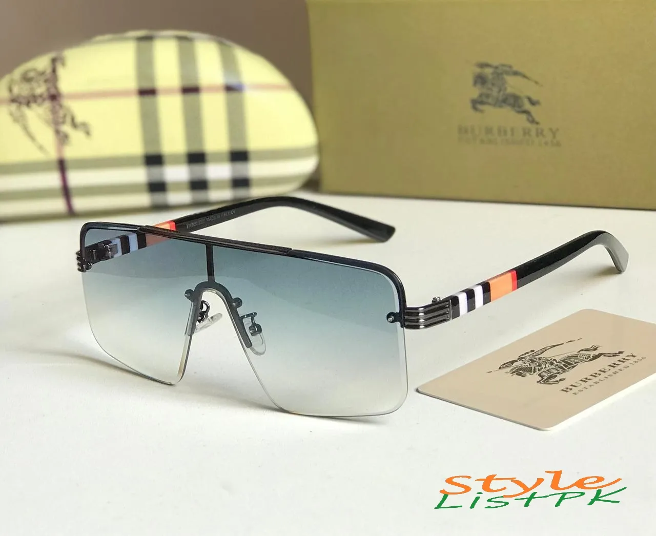 Burberry Sunglasses 