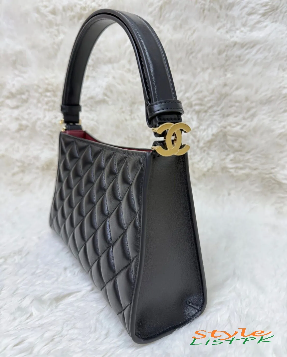 Chanel Shoulder Bag 