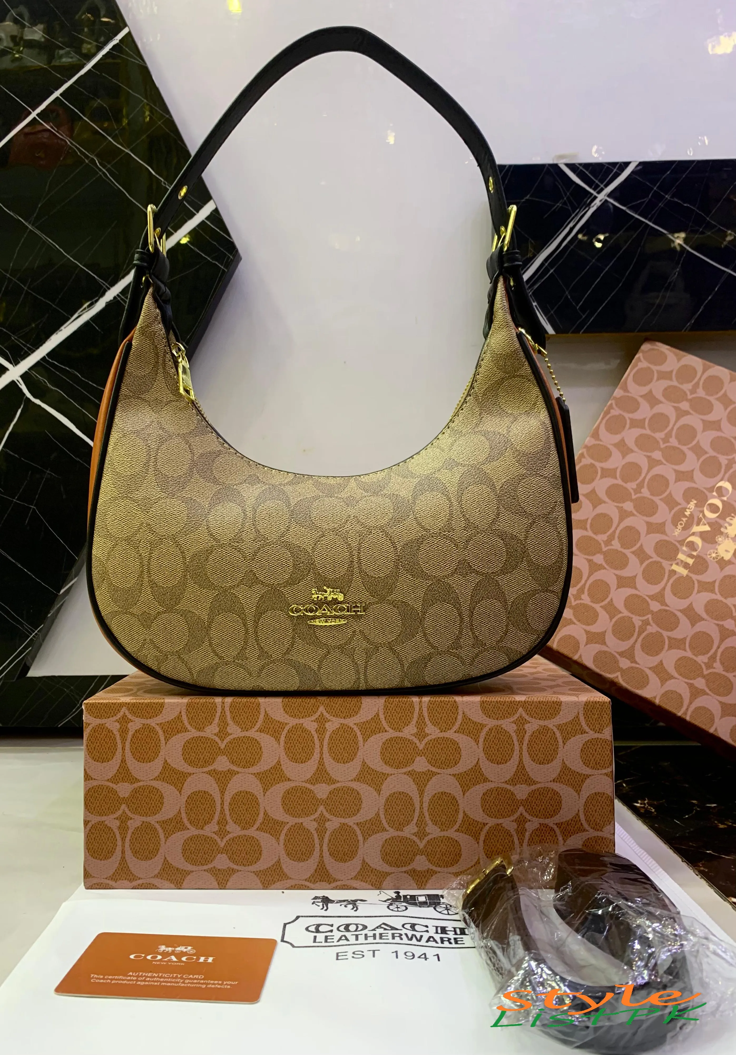 Coach Shoulder Bag