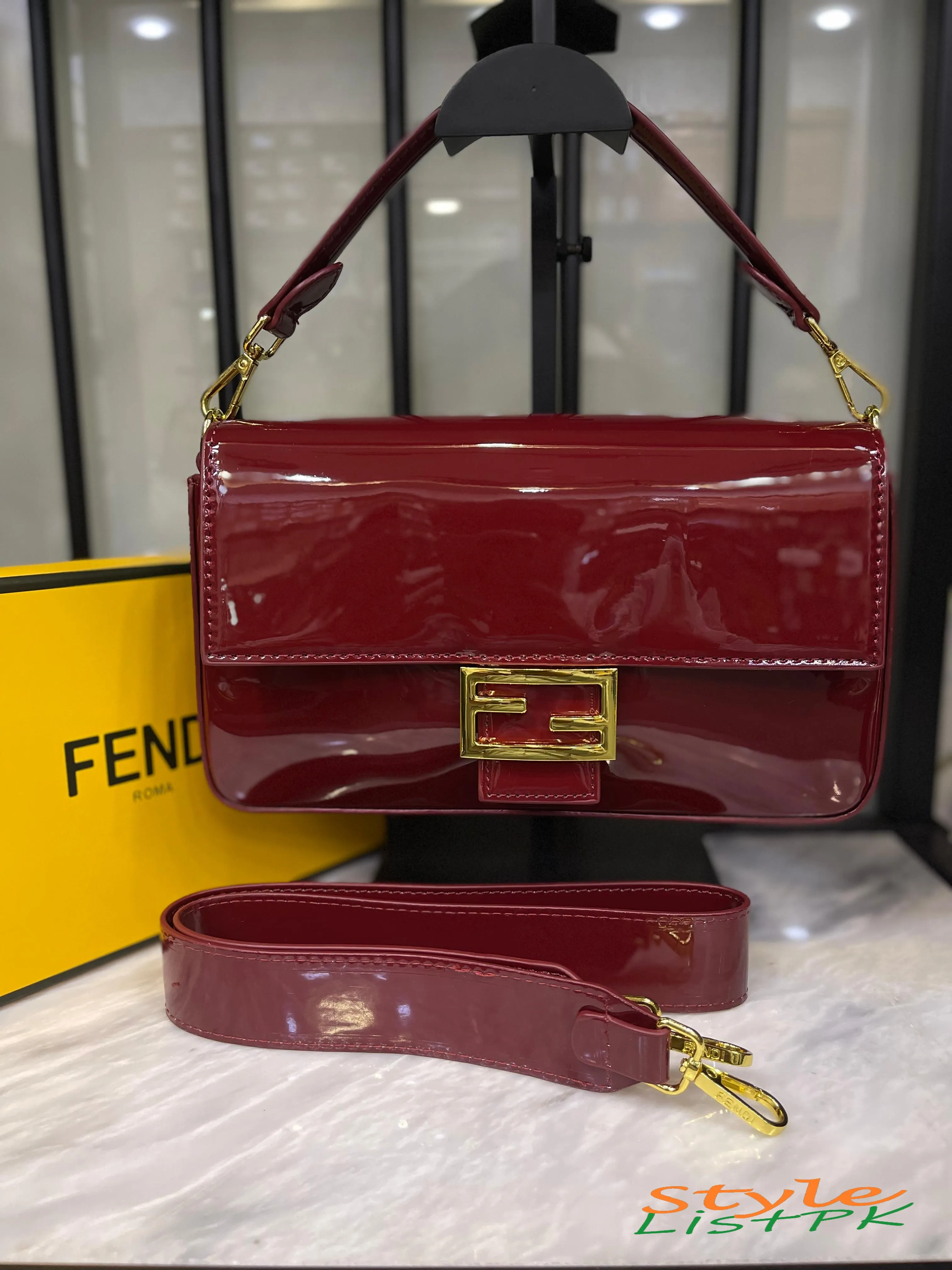 Fendi Baguette 