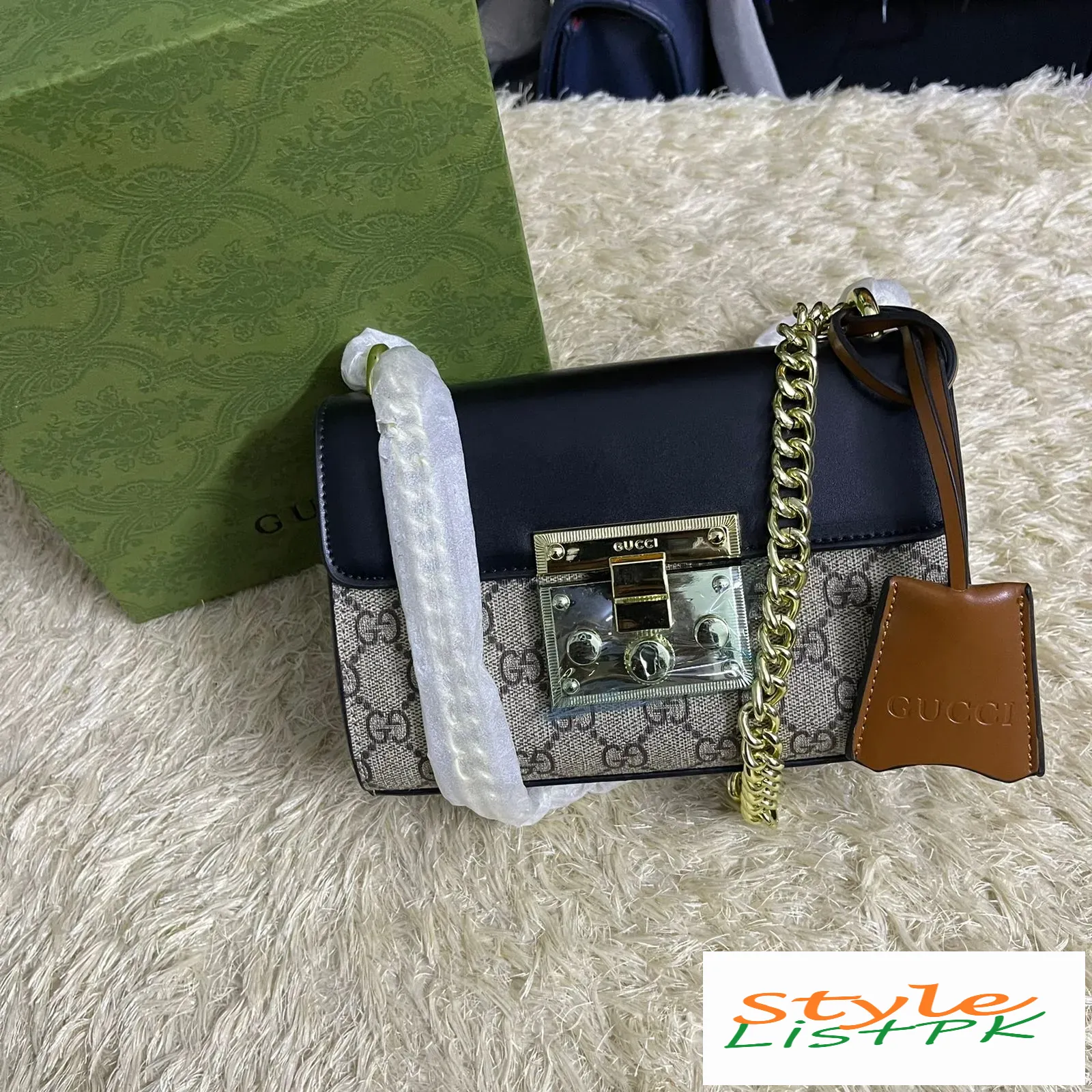 Gucci Padlock Sidebag