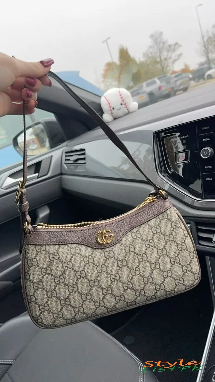 Gucci Shoulder Bag 