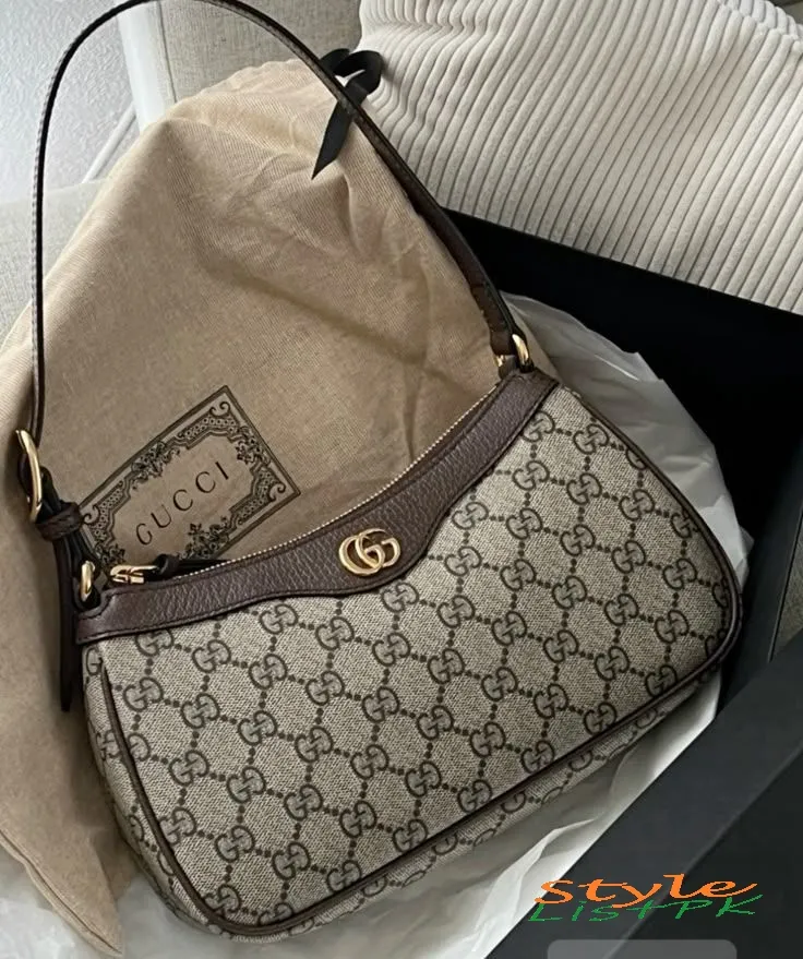 Gucci Shoulder Bag 