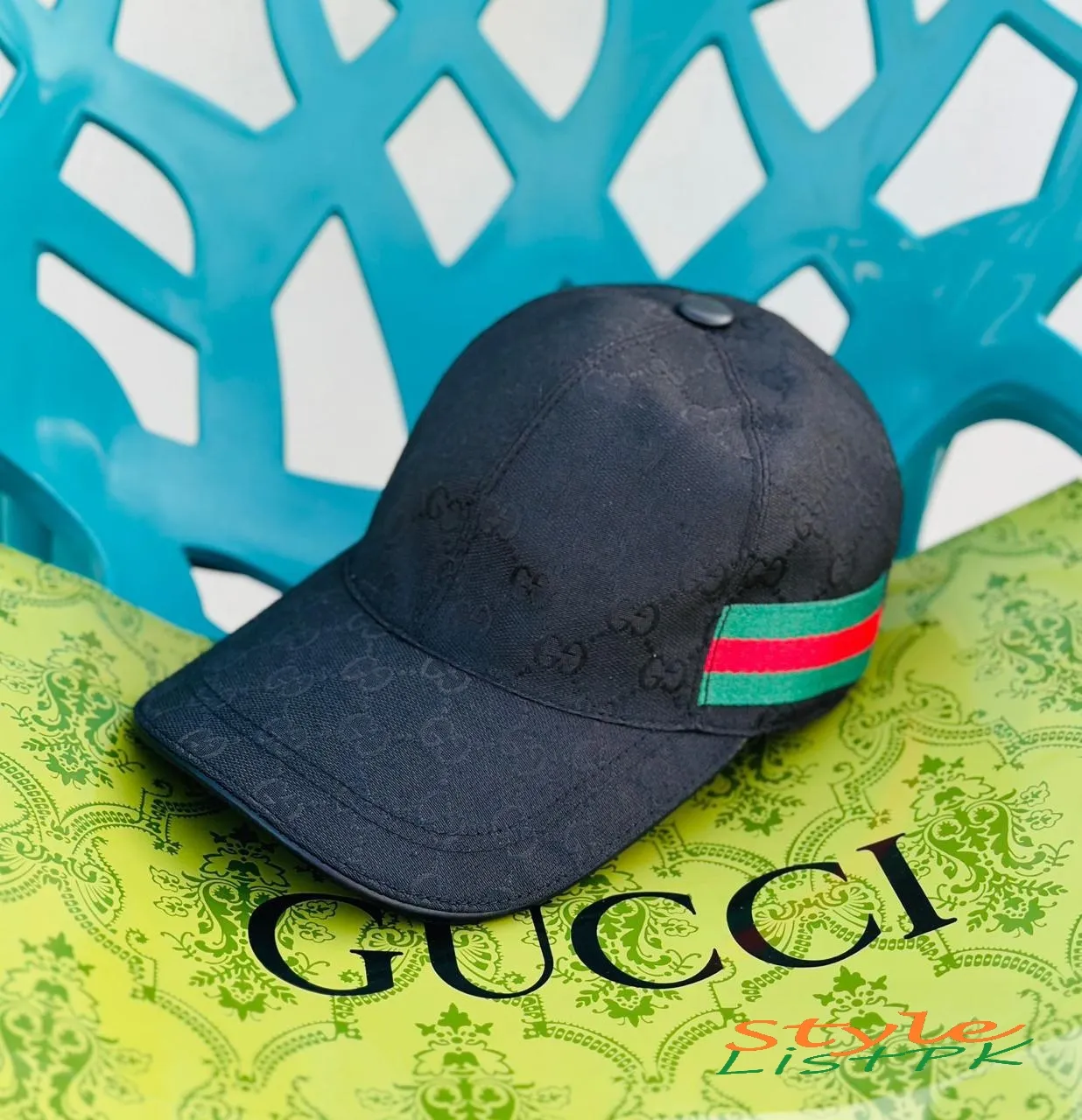 Gucci Side Logo 