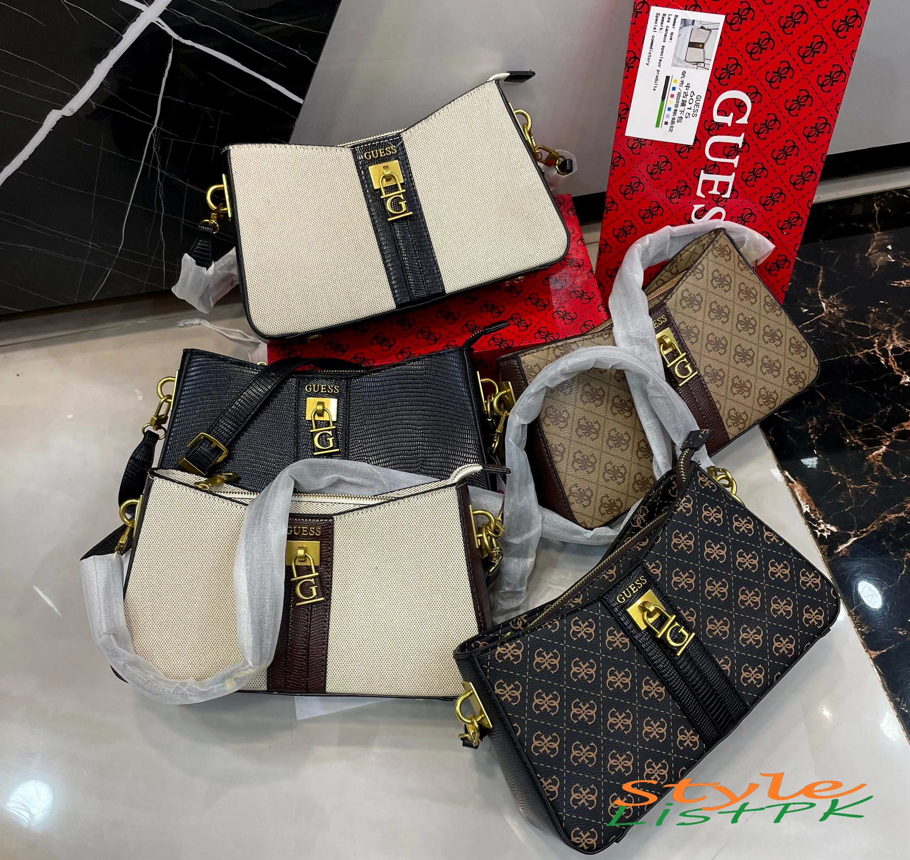 Guess Shoulder Bag