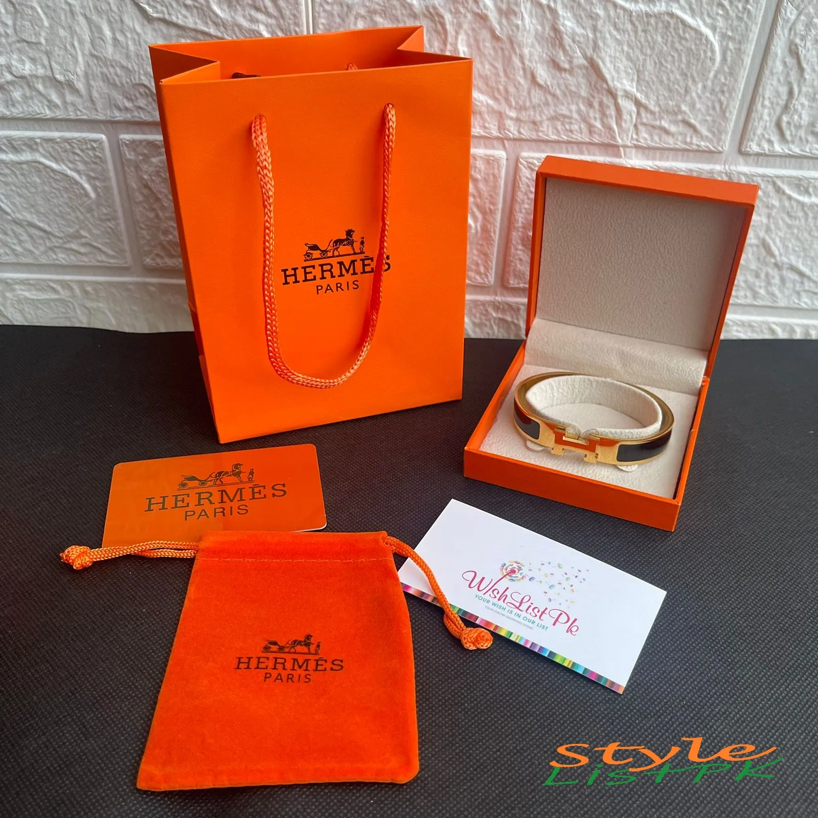 Hermes Clic With Packaging 