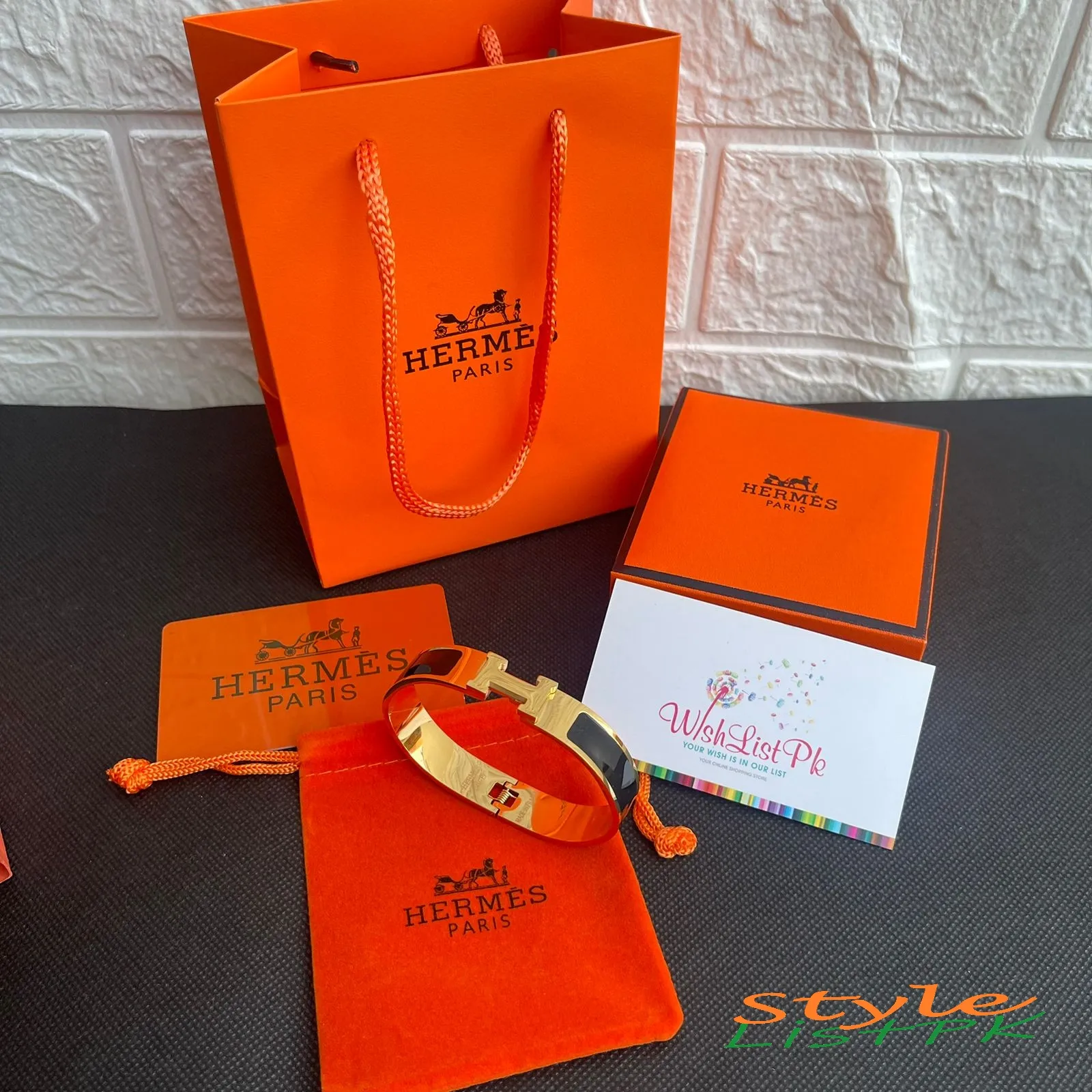 Hermes Clic With Packaging 