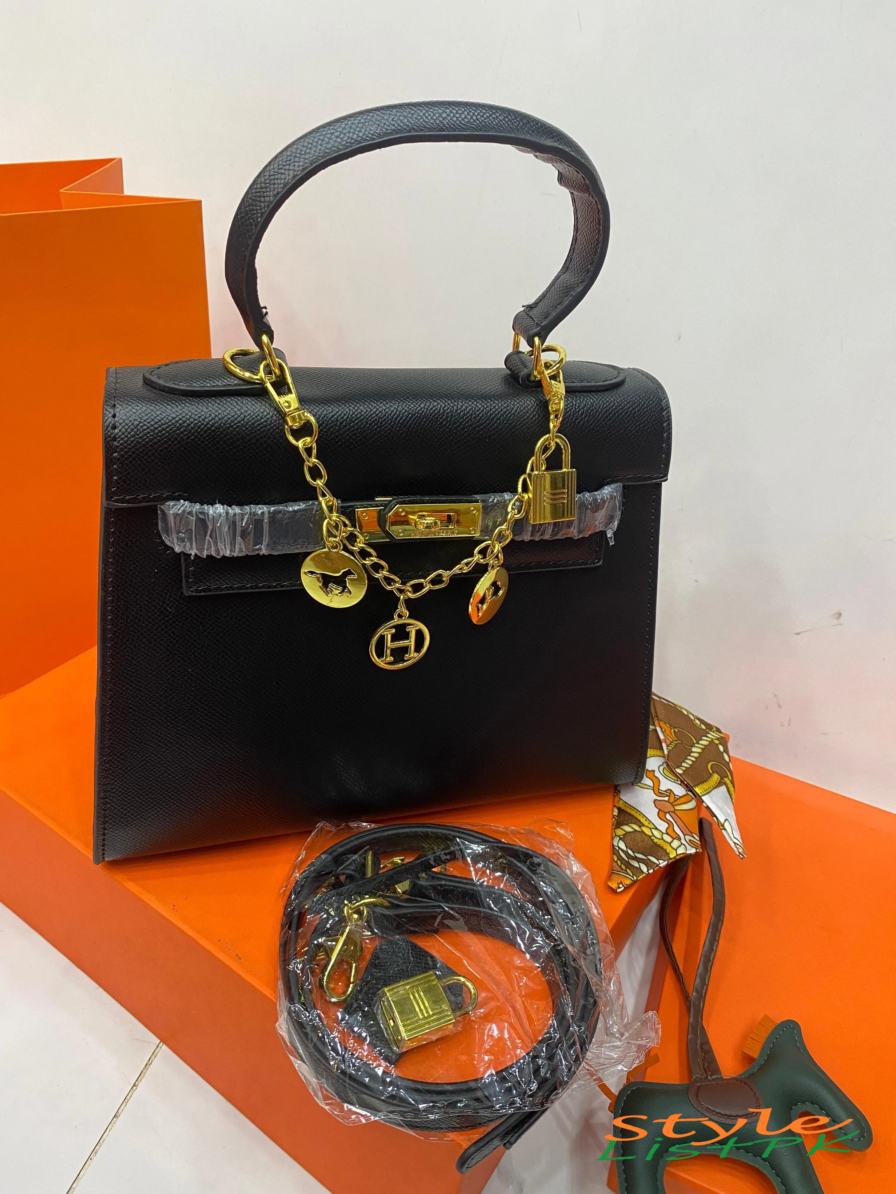 Hermes Kelly