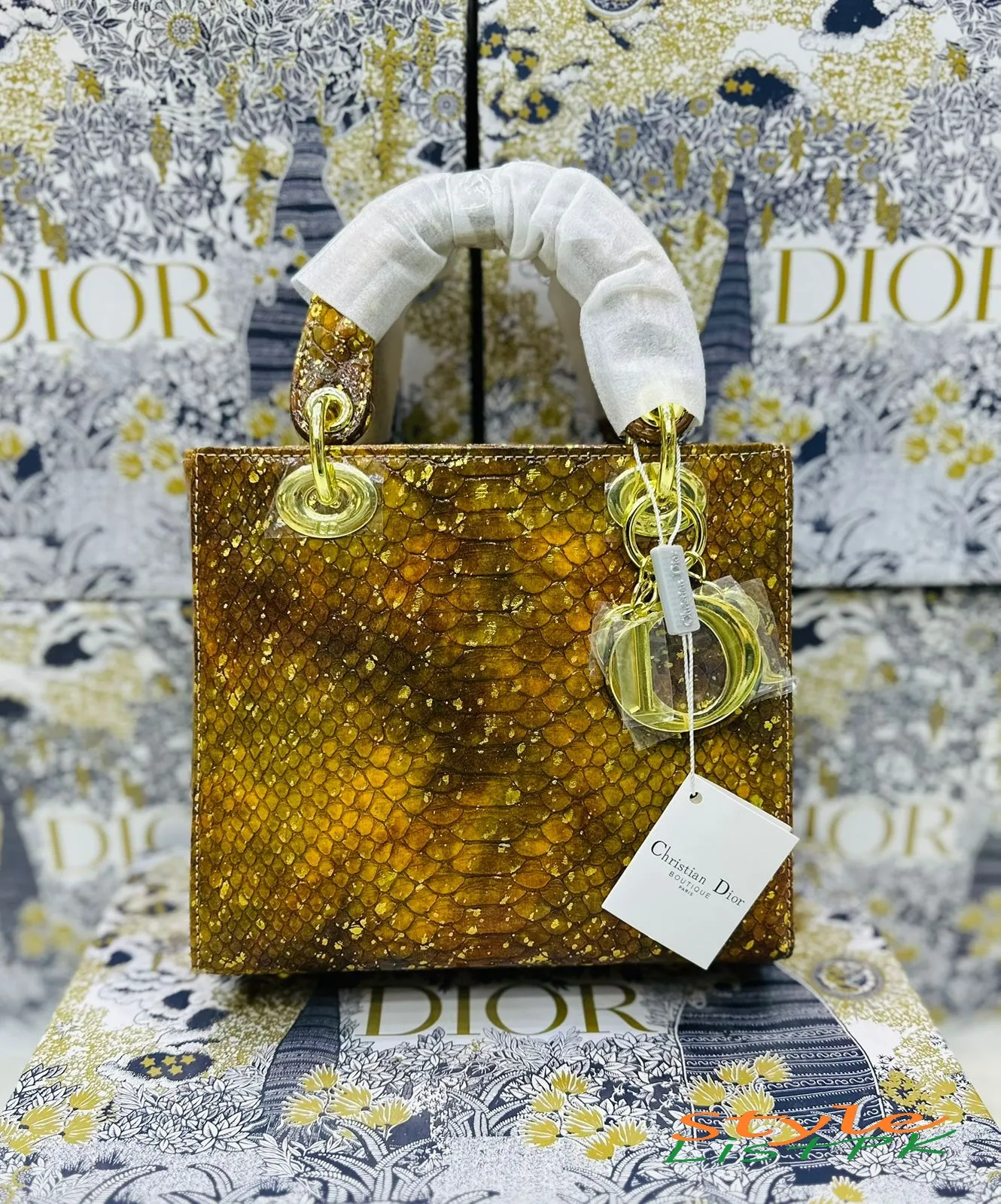 Lady Dior Shine 