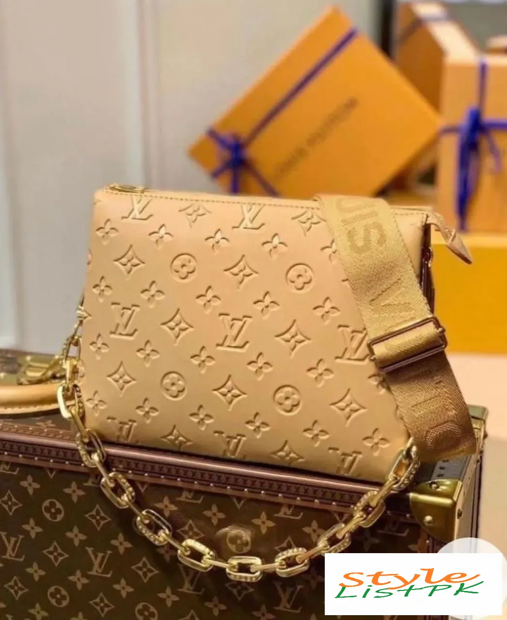 Louis Vuitton Crossbody Bag