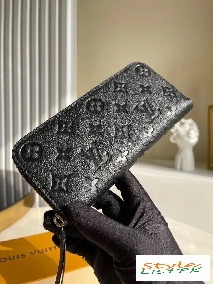 Lv Alphabet Emboss Ladies Wallet
