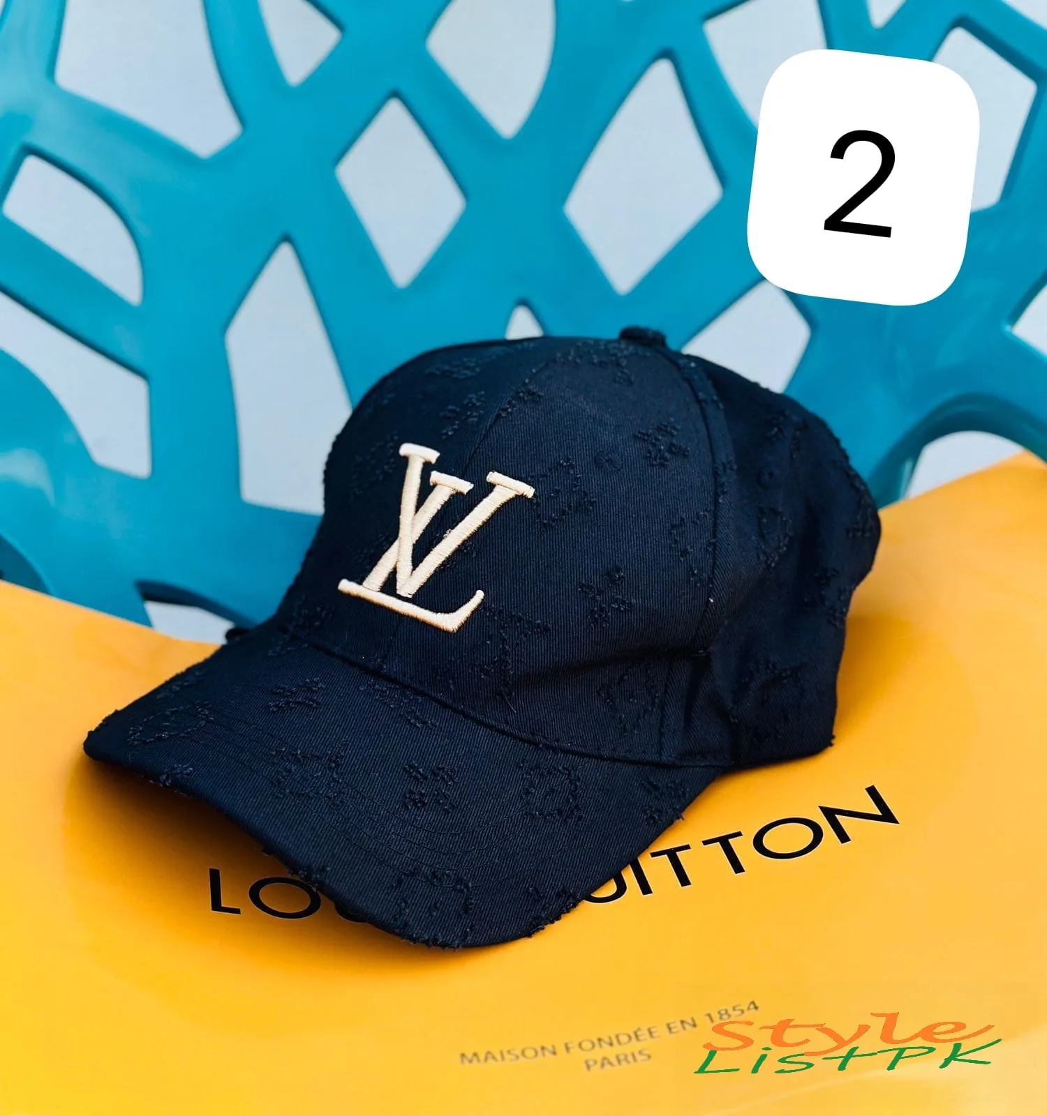 Lv Caps
