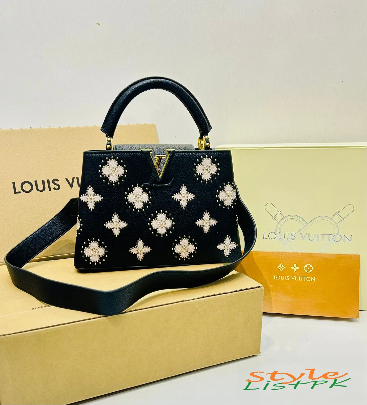 Lv Capucines