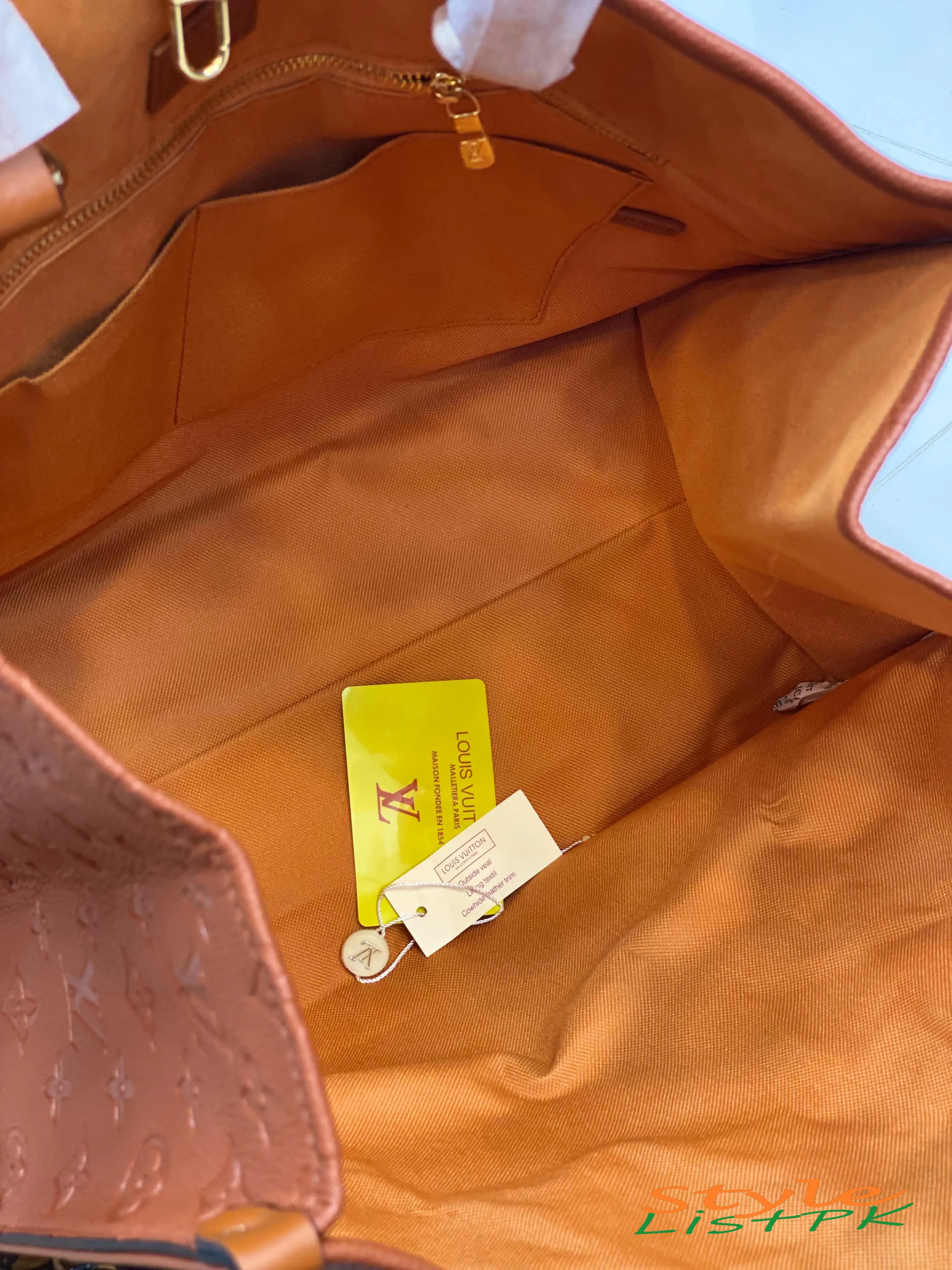 Lv On The Go Brown
