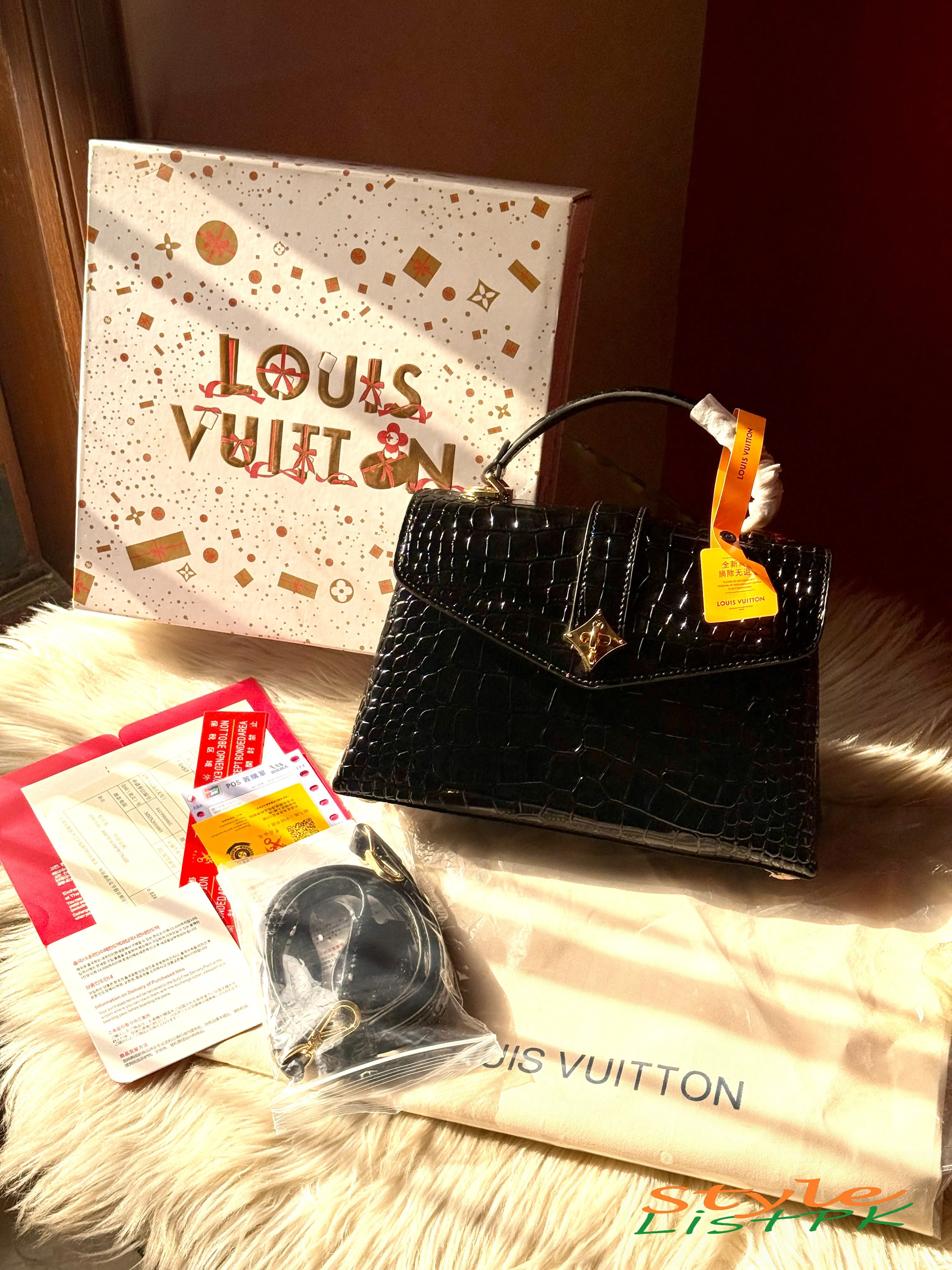 Lv Rose Des Vents Pm Bag