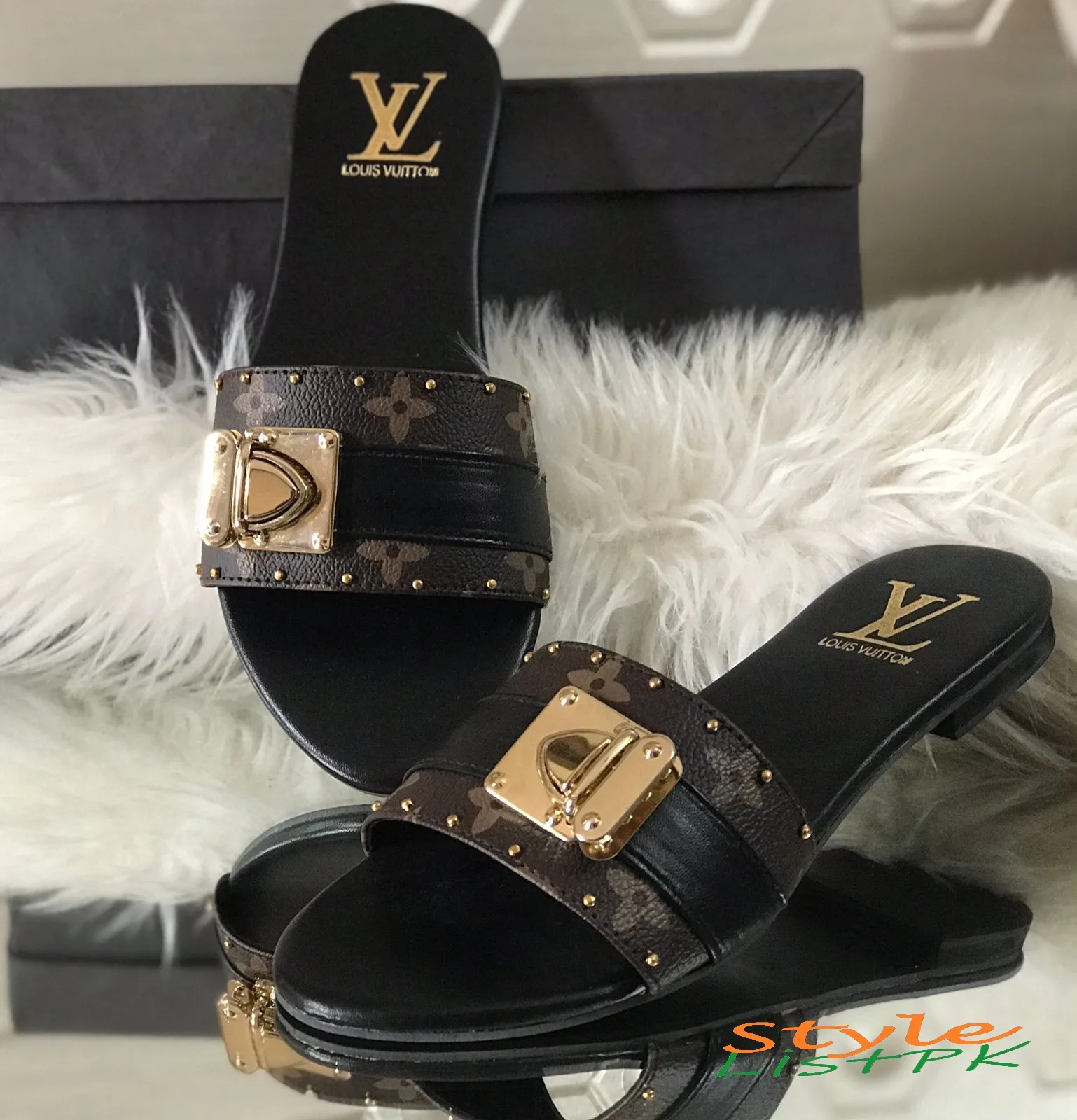 Lv Slipper