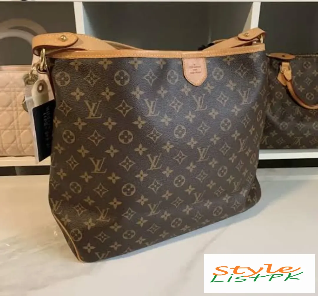 Lv Tote