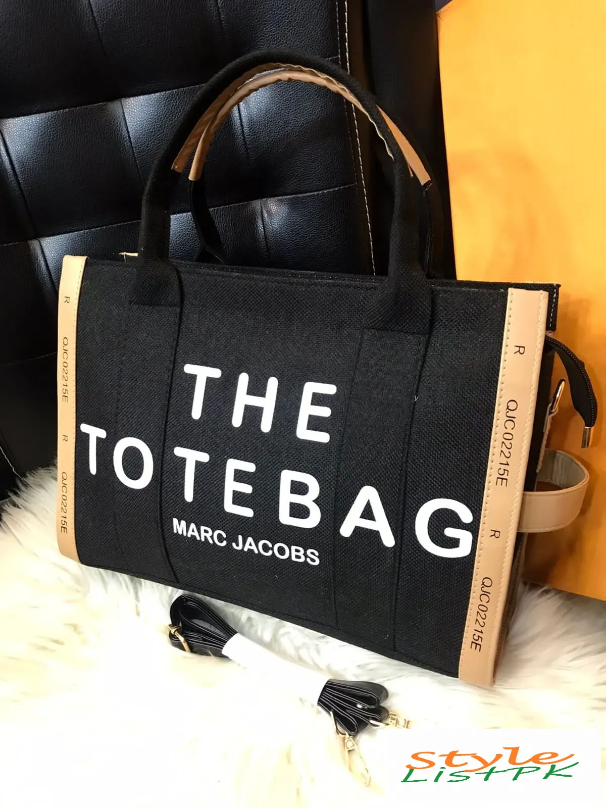 Marc Jacobs Tote Bag 