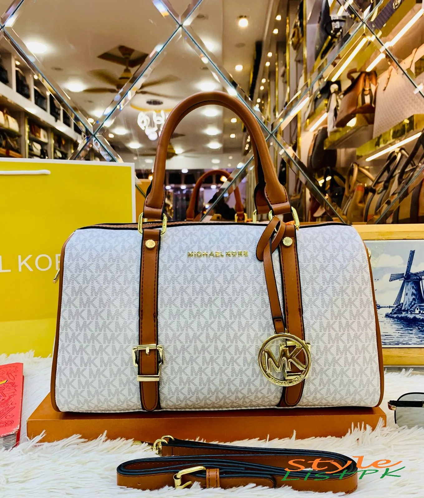 Mk Duffle Handbag 