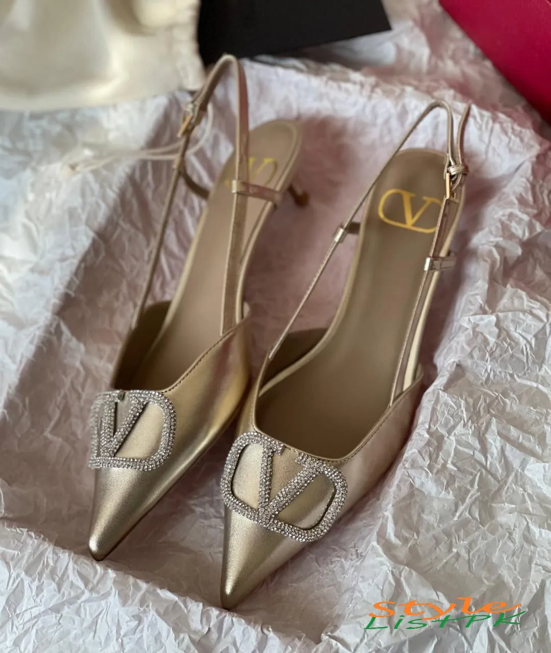 Valentino Heel