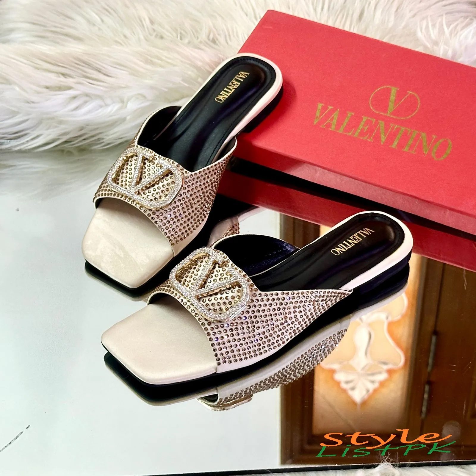 Valentino Stones Flat