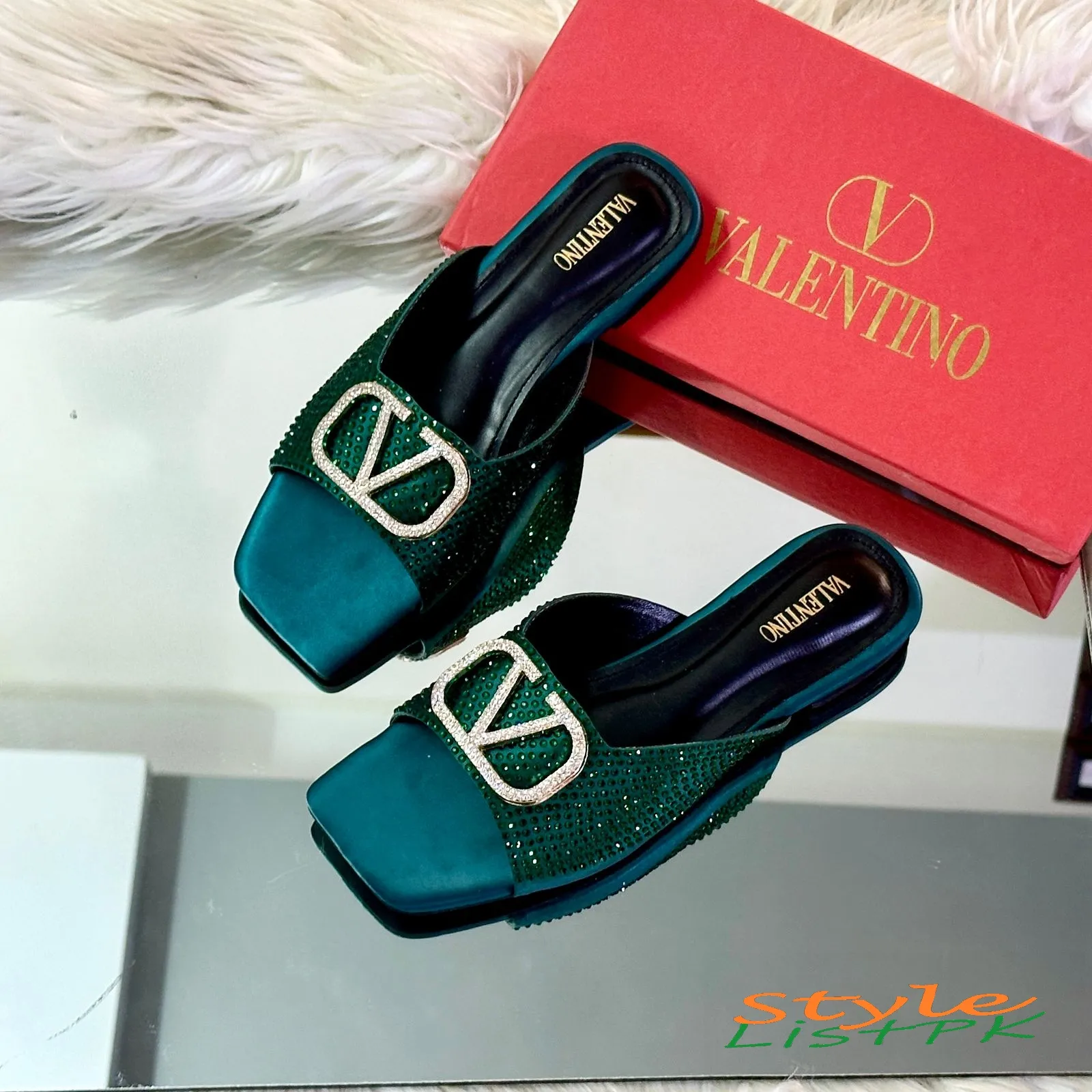 Valentino Stones Flat