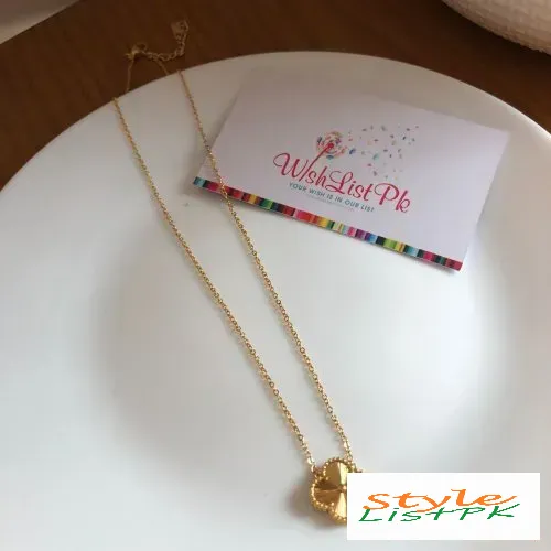 Van Cleef Arpel Pendant