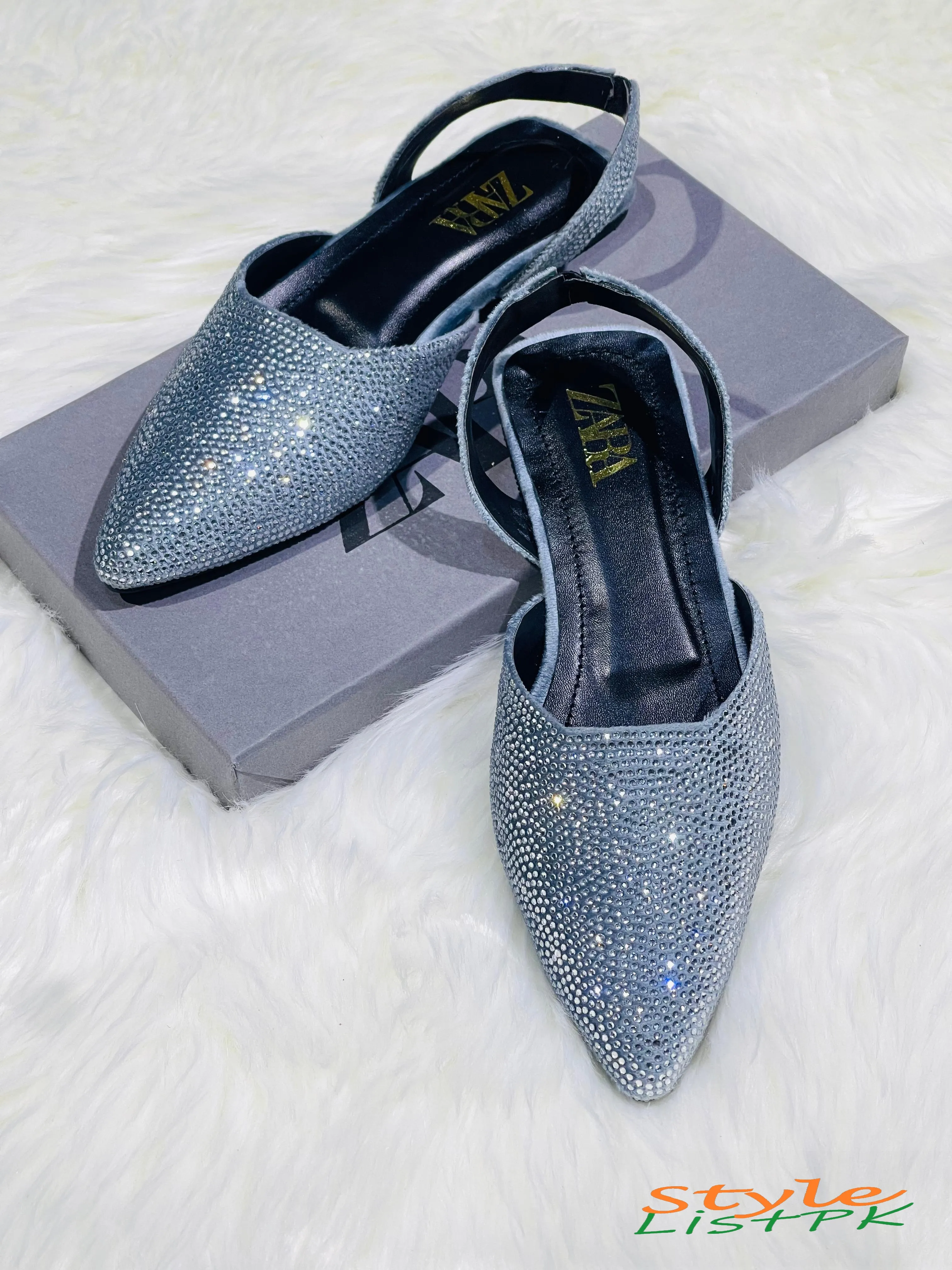 Zara Stone Flat Pumps 